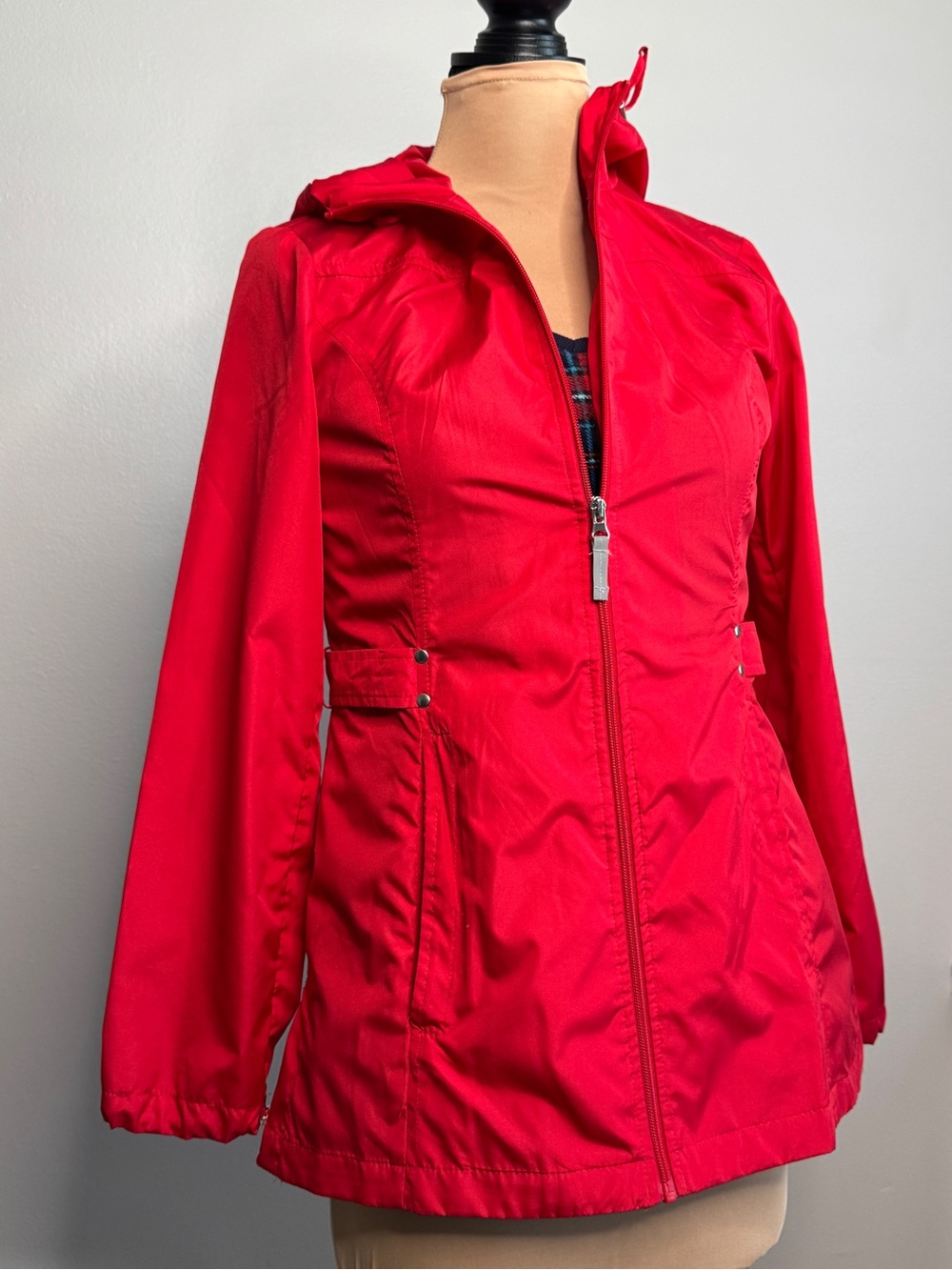Jones New York Red Lightweight Hooded Jacket Raincoat Zipper Zip Pockets Size XS